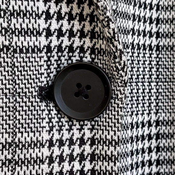 NWT Torrid Longline Power plaid houndstooth belted coat / blazer 2X 18-20 - Picture 4 of 10